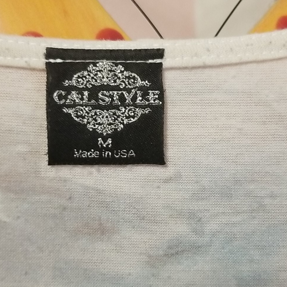 Shirt - Picture 2 of 2